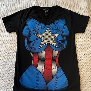 Women's Superhero t-shirt O/S. Bonus: matching belt and head piece.